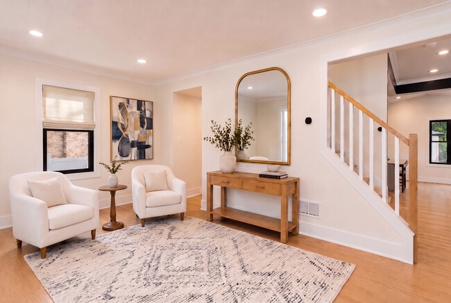 Photo - 7111 N Mason Ave