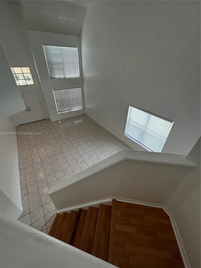 Photo - 20471 SW 1st St