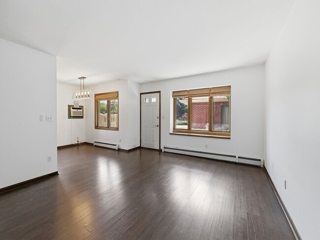 Photo - 2701 Stover St