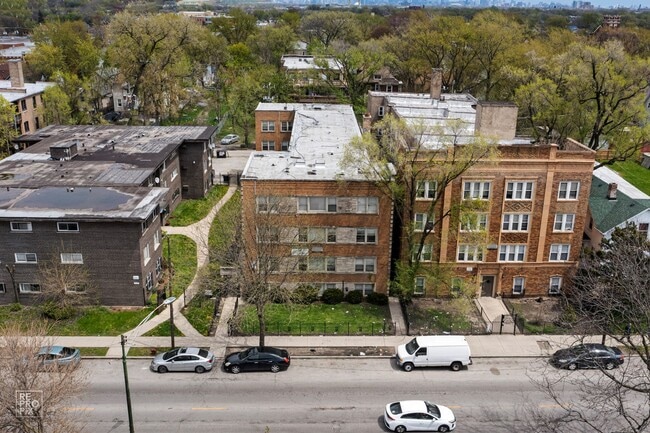 Photo - 729 N Central Chicago, IL 60644