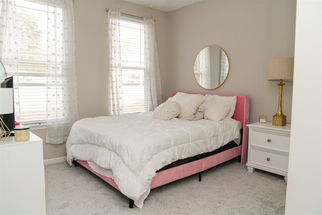 Photo - 716 Ironwood Ln