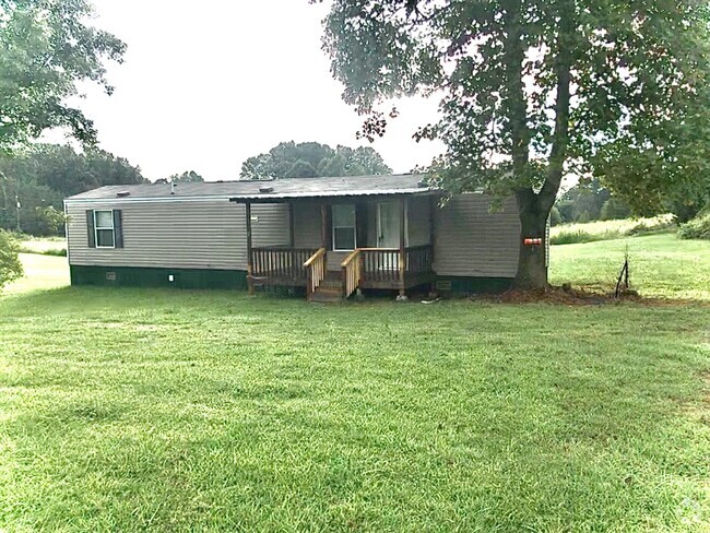 Building Photo - 3925 Wilkesboro Hwy Rental