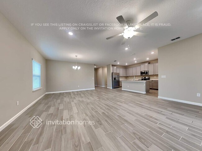 Photo - 10003 Lemon Grass Ln