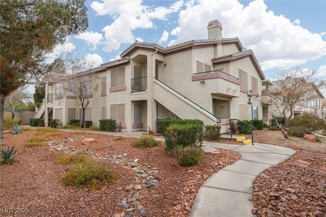 Building Photo - 5710 E Tropicana Ave Unit 1228