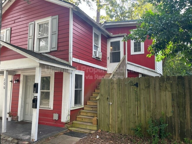 Building Photo - 206 S 20th St Unit B