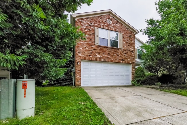 Photo - 1849 Southernwood Ln