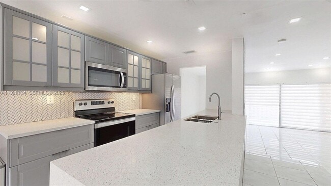 Photo - 8212 NW 8th Pl