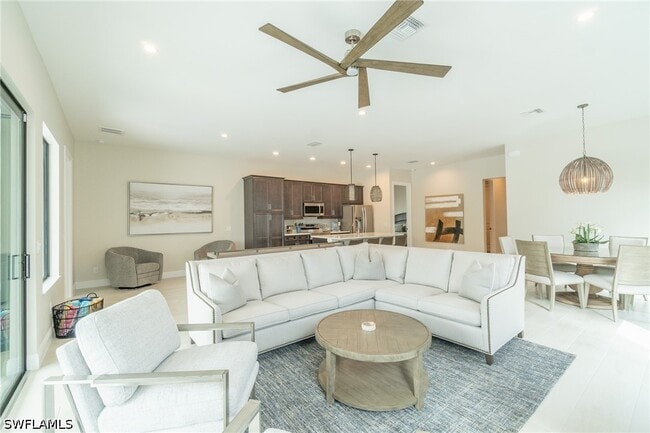 Photo - 822 105th Ave N