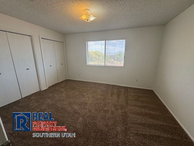 Photo - Colorview Townhome