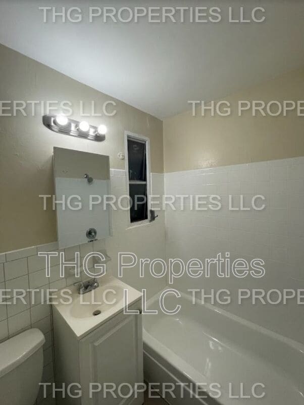 Photo - 610 E Front St Unit Apt. 3F