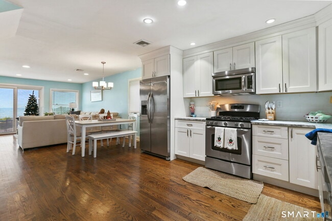 Photo - 1235 Fairfield Beach Rd