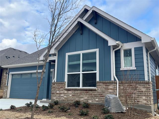 Photo - 2217 Redwing Dr