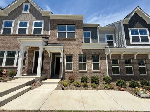 Building Photo - **OFFERING REFUNDABLE APPLICATION FEES** New Construction 3BD, 2.5BA Garner Townhome with a 1-Car...