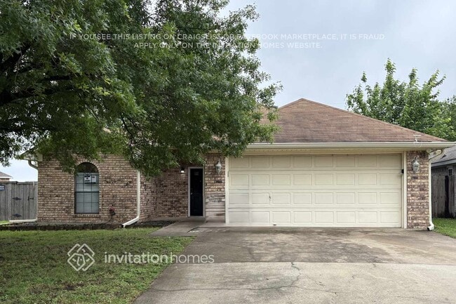 Building Photo - 203 Bowie St