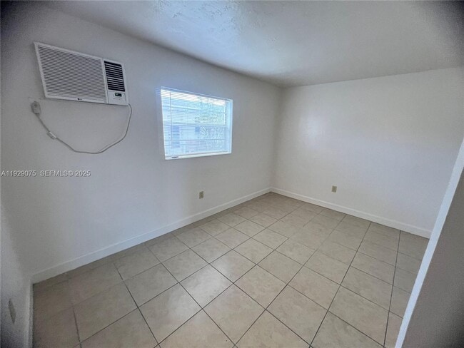 Photo - 12905 Arch Creek Rd Unit 3