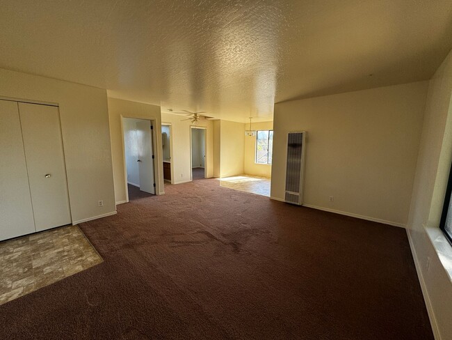 Photo - Charming 2 Bedroom 1 Bath Apartment Locate...