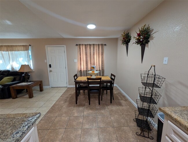 Photo - 3435 Creek Grove Dr