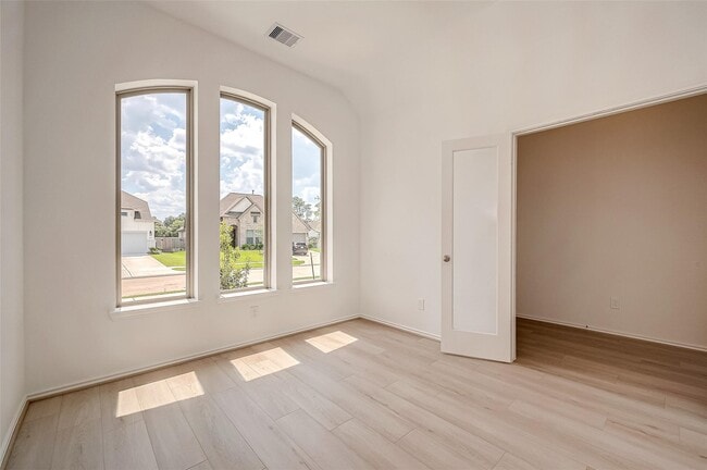 Photo - 1422 Munson Valley Rd
