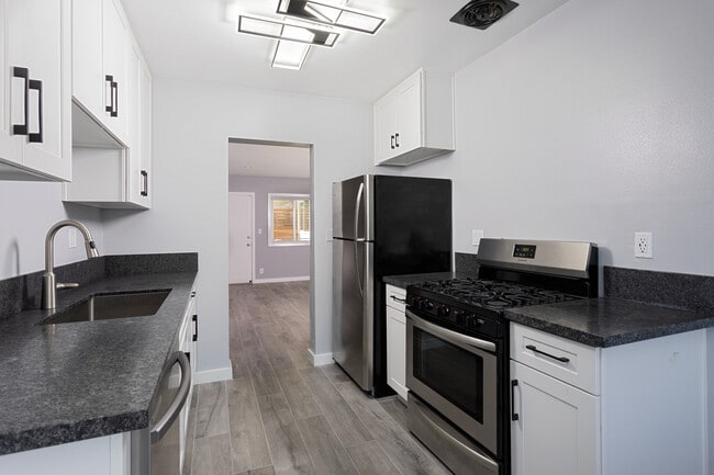 Apex Apartment Homes