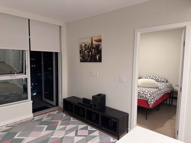 Building Photo - 2108 Gilmore Av Unit 2108 Gilmore Place Tower2