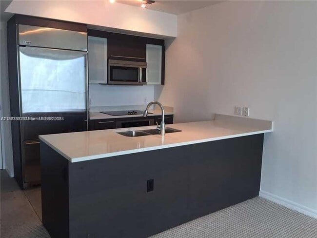 Photo - 500 Brickell Ave Unit 2203