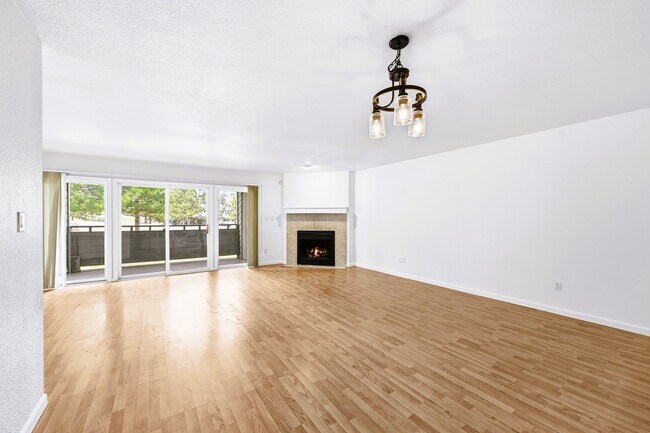 Photo - 23712 Pondview Pl