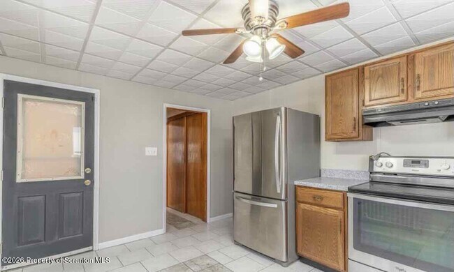 Photo - 112 Grove St