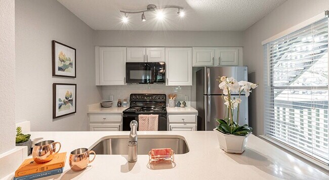 Photo - 3517 N Hills Dr Unit BB203