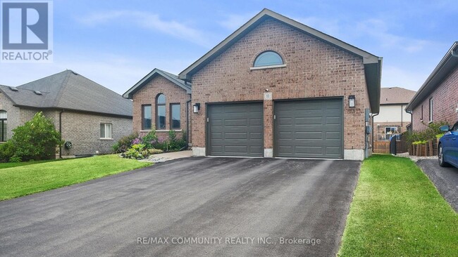 Photo - 11 Stonecrest Blvd