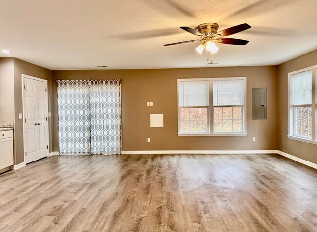 Photo - 85 Forest Ave