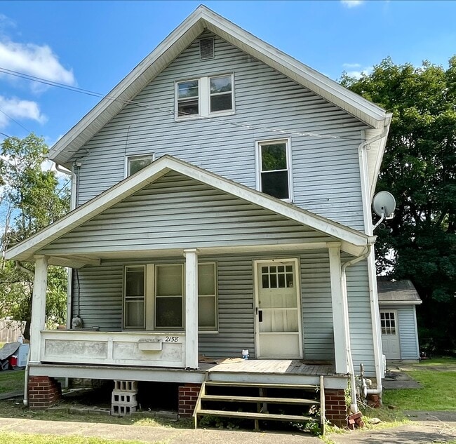 Building Photo - 2158 Newton St