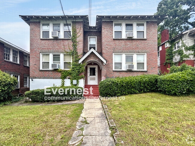 Building Photo - 904 3rd St W Rental