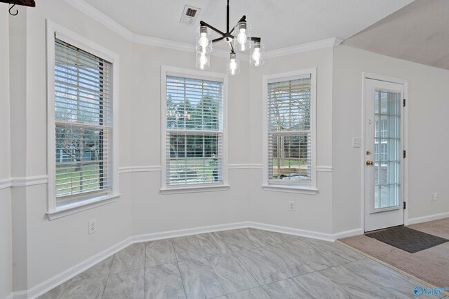 Photo - 100 Ellacott Dr