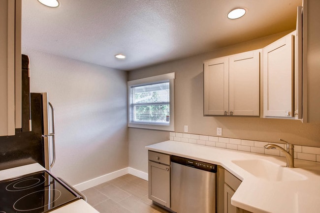 Photo - 1115 15th St Unit 3