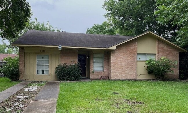 Building Photo - 5818 Melanite Ave