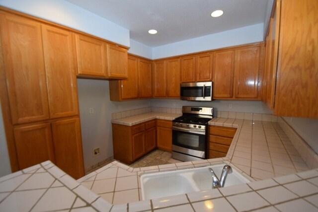 Photo - 2612 Serenata Way