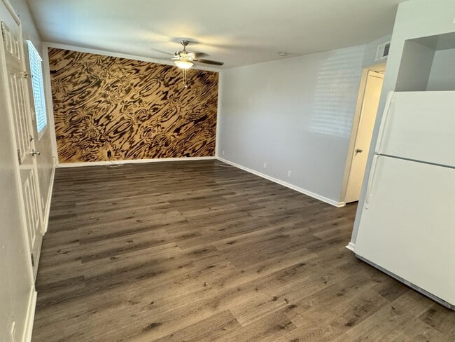 Building Photo - 1736 E Virginia Ave Unit 1