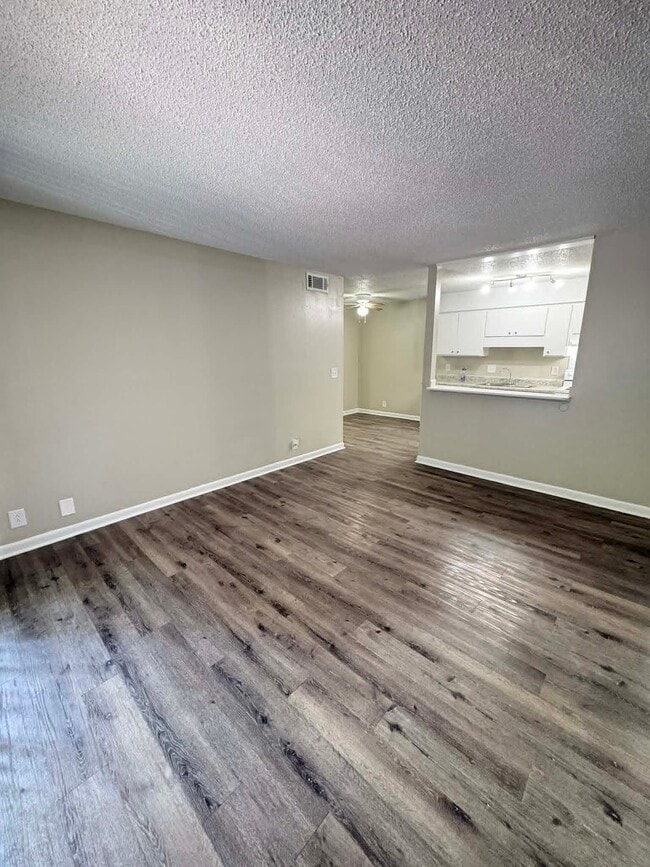4601 Packard Dr Unit M108