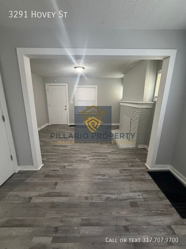 Photo - 3291 Hovey St