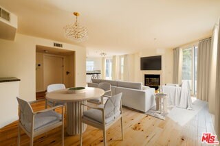 Photo - 2030 S Bentley Ave