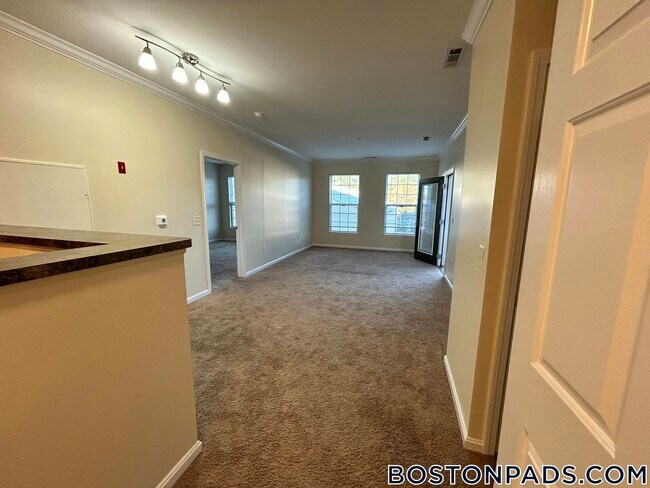 Photo - 311 Lowell St Unidad 2109