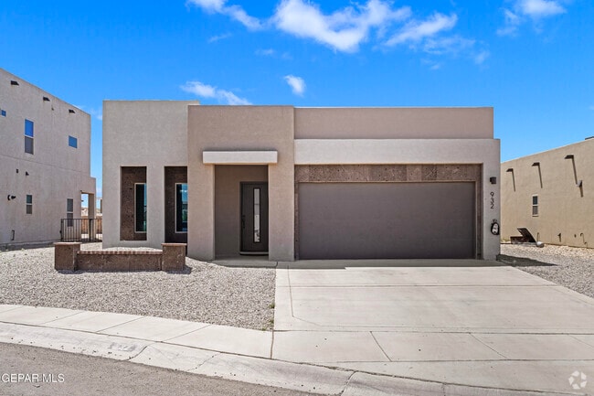 Building Photo - 932 Texas Madrone Dr Rental