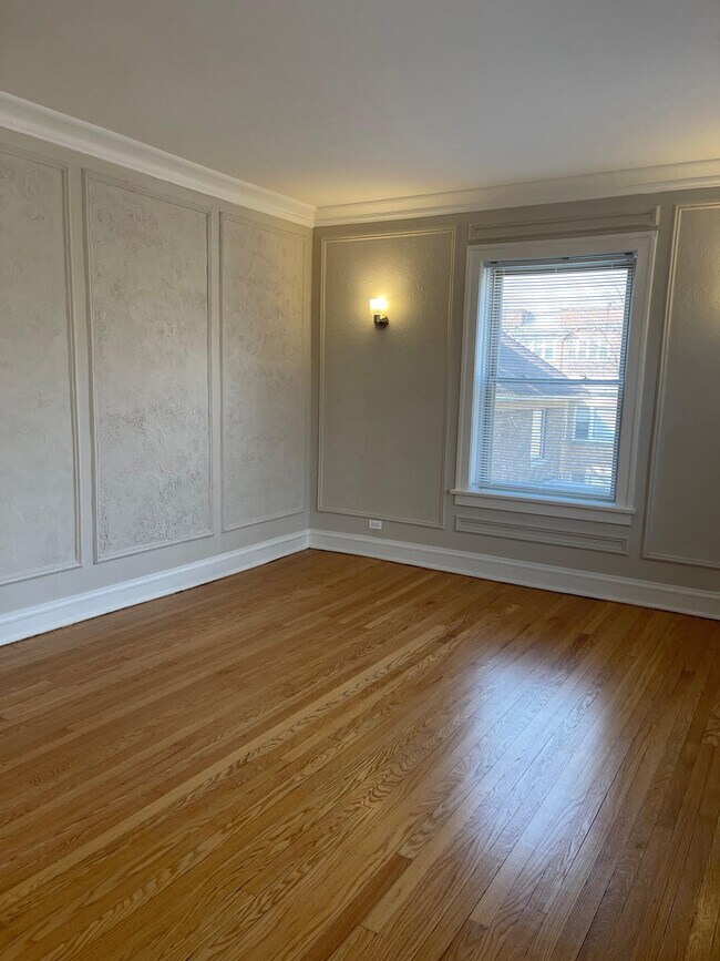 Photo - 1637 W Estes Ave