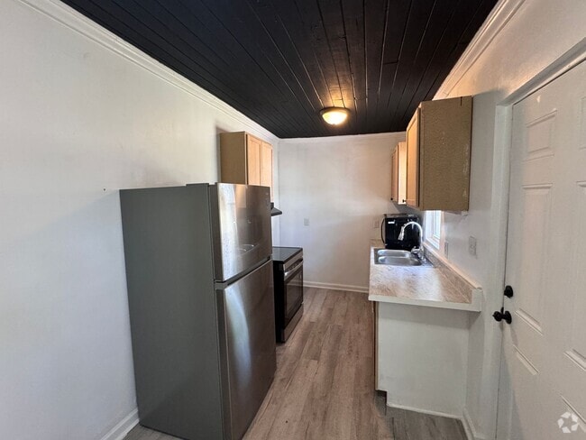 Building Photo - 1224 13th Ave Rental