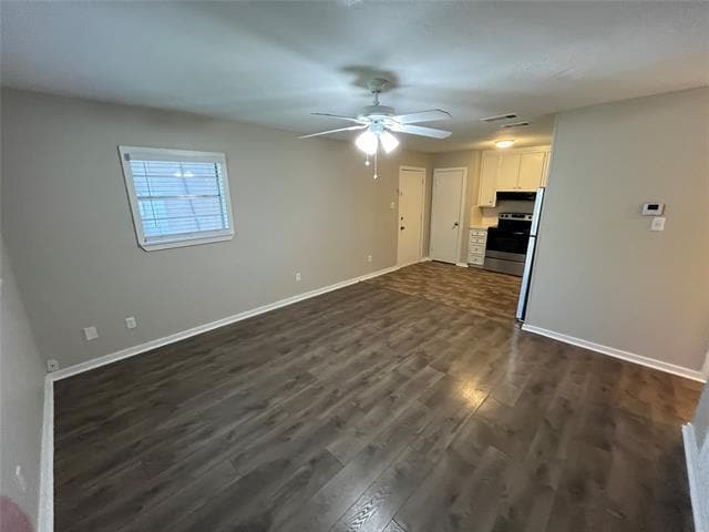 Photo - 8732 Slay St