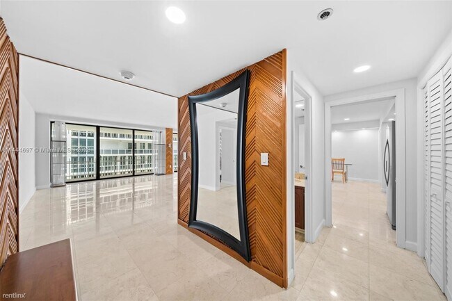Photo - 2 br, 2.5 bath Condo - 10205 Collins Ave A... Unidad Apt 1406