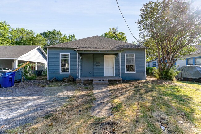 Affordable 4BD/2.5BA house! - Affordable 4BD/2.5BA house!