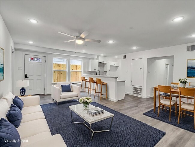 Photo - 8108 De Priest St