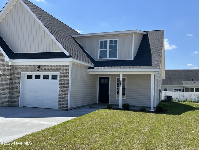 Building Photo - 821 Sarah Rebecca Dr Rental