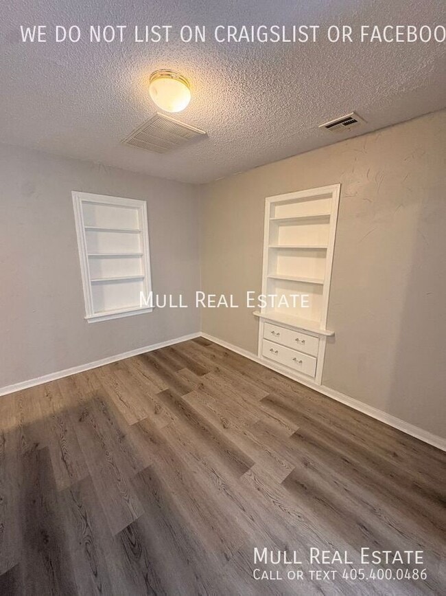 Photo - 1041 N Tabor Dr
